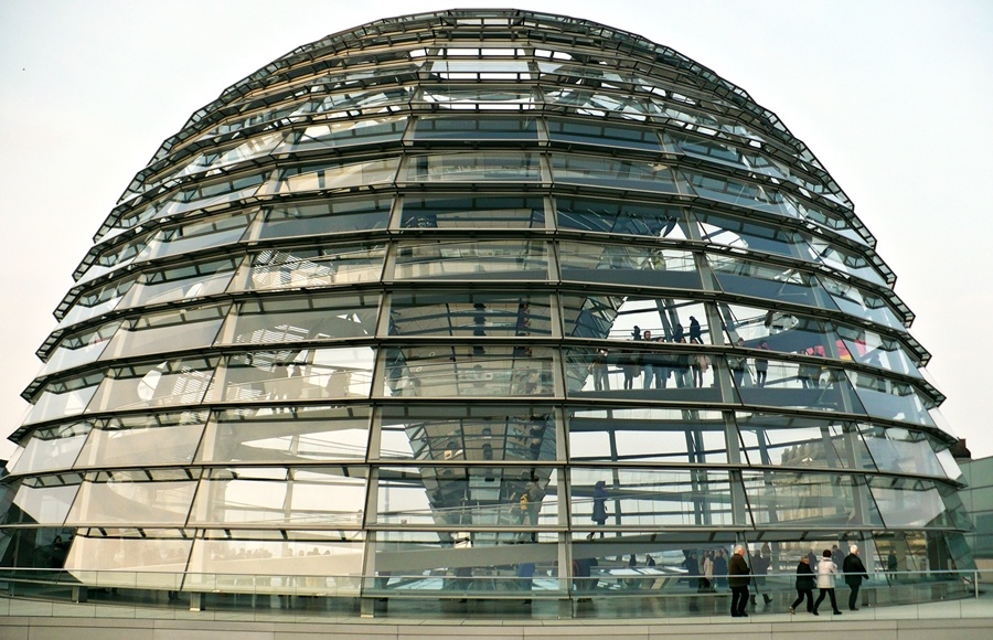 P1020170 How to book a visit to the Reichstag dome in Berlin