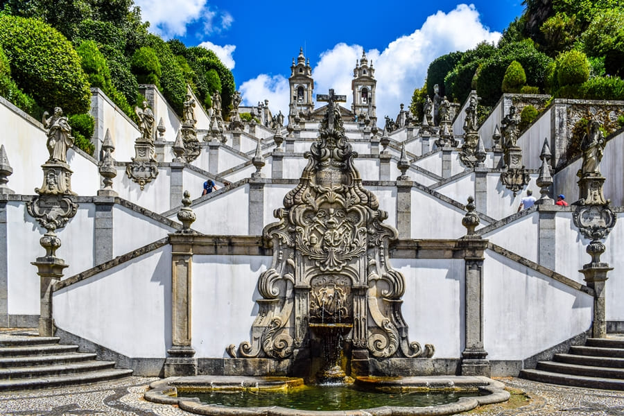 cosa-vedere-braga-santuario-bom-jesus-monte-03 Cosa vedere a Braga, nel nord del Portogallo