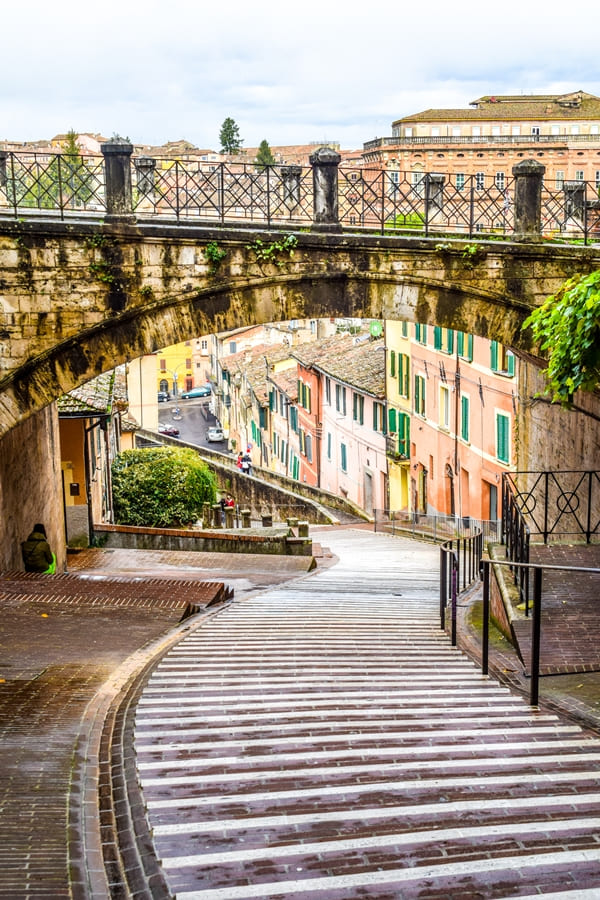 cosa-vedere-a-perugia-acquedotto-etrusco-04 Cosa vedere a Perugia: i luoghi da non perdere