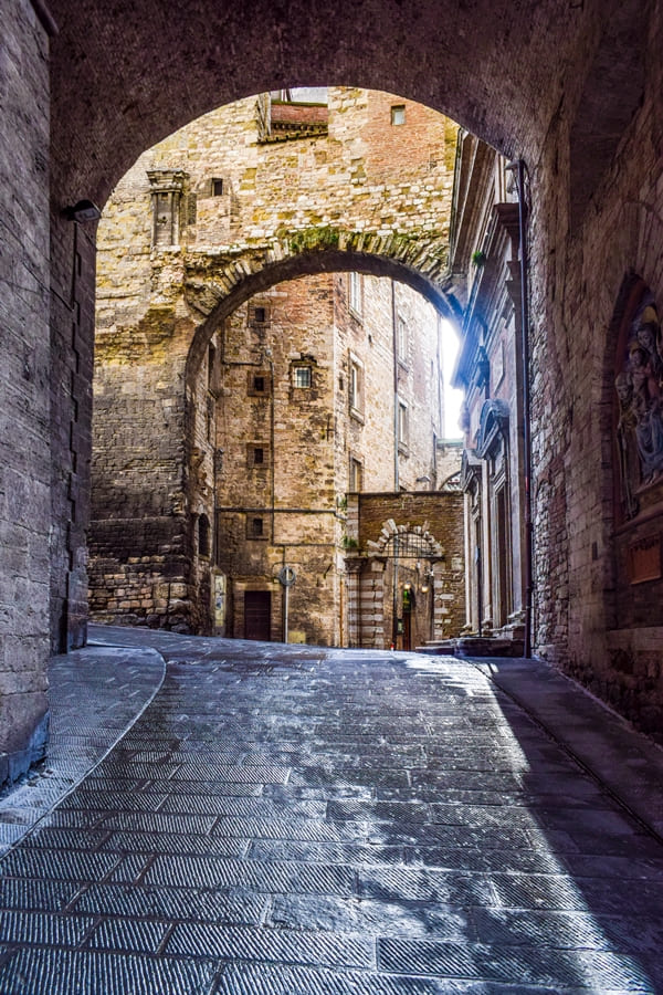 cosa-vedere-a-perugia-via-maesta-delle-volte Cosa vedere a Perugia: i luoghi da non perdere