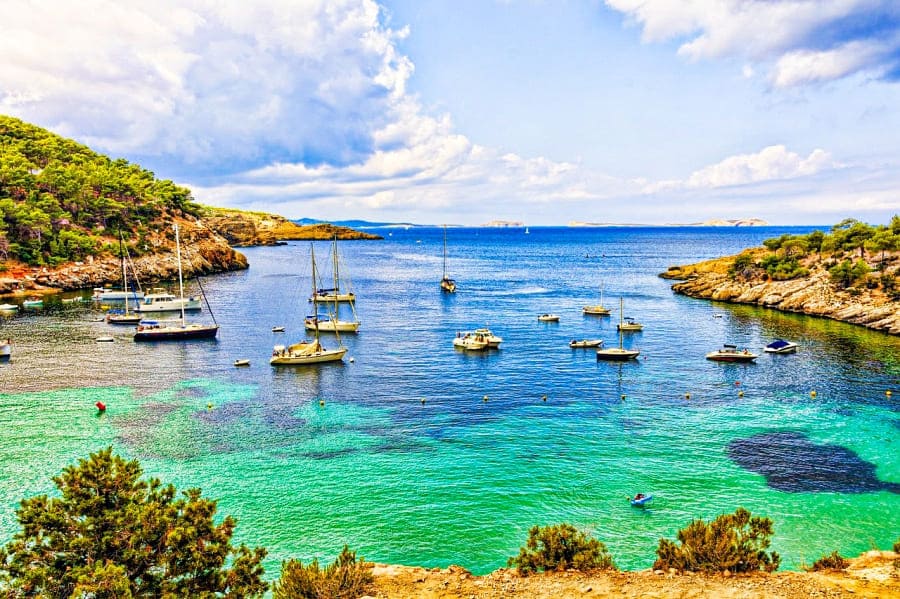 dove-dormire-a-ibiza-03 Dove dormire a Ibiza: le migliori opzioni per una vacanza indimenticabile