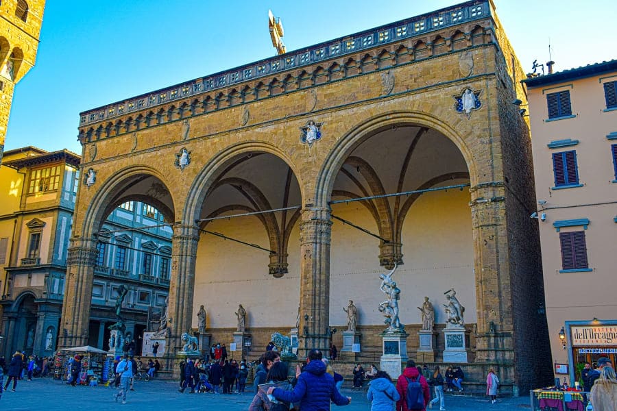 cosa-vedere-firenze-piazza-della-signoria-02 Cosa vedere a Firenze in due giorni: itinerario perfetto per un weekend