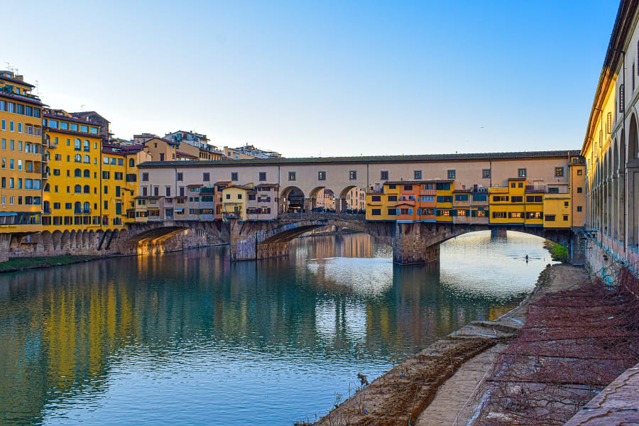 cosa-vedere-firenze-ponte-vecchio-01 Cosa vedere a Firenze in due giorni: itinerario perfetto per un weekend